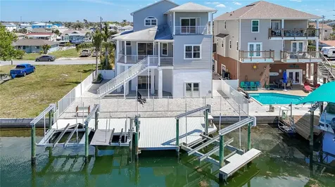 13737 Victor Avenue Hudson FL 34667