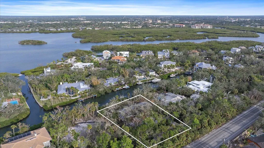 5225 Hidden Harbor Road Sarasota FL 34242