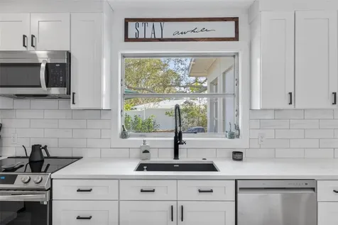 2211 Tuttle Terrace Sarasota FL 34239