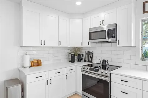 2211 Tuttle Terrace Sarasota FL 34239