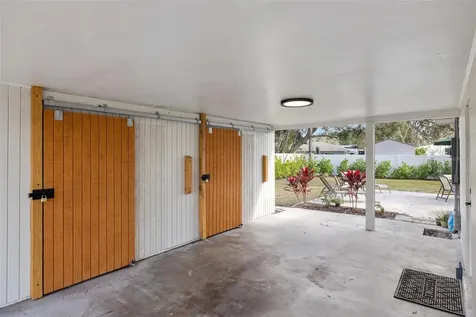 2211 Tuttle Terrace Sarasota FL 34239