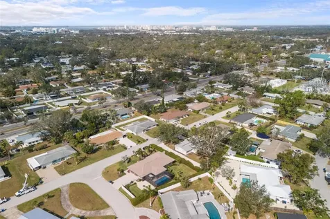 2211 Tuttle Terrace Sarasota FL 34239