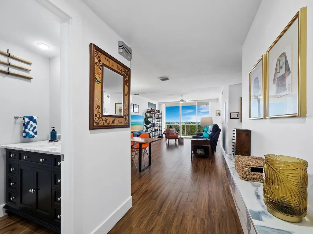 1800 Benjamin Franklin Drive Sarasota FL 34236