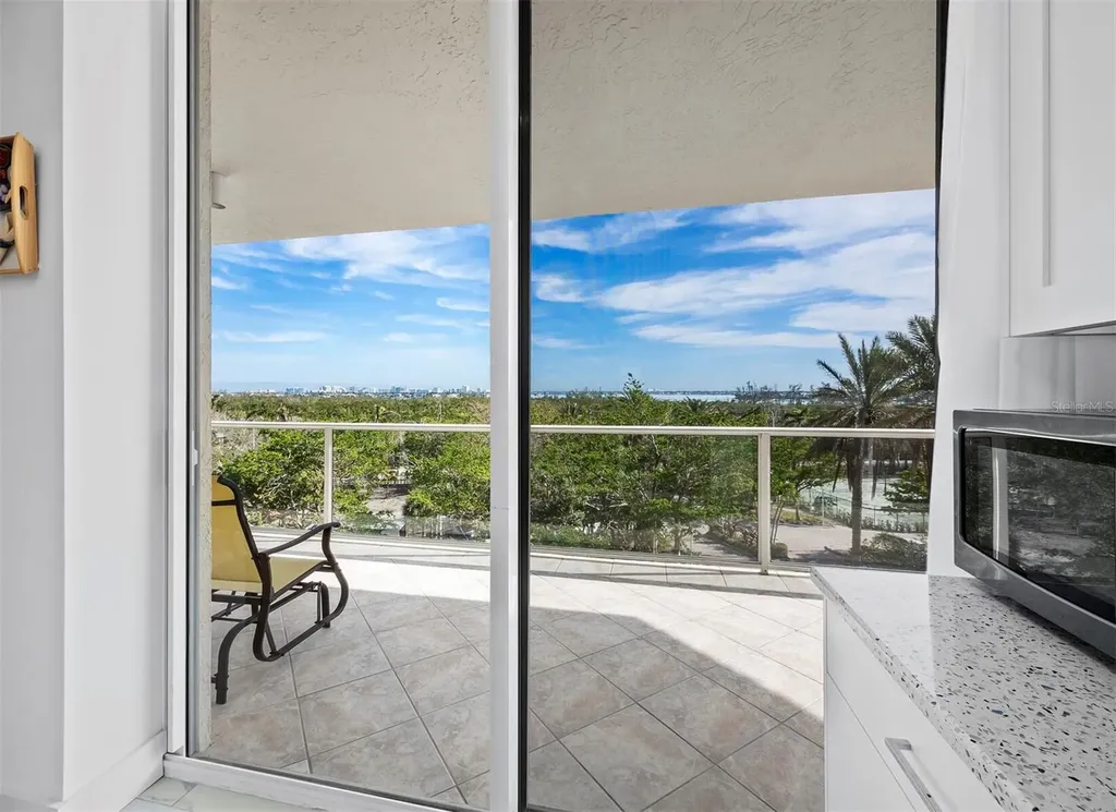 1800 Benjamin Franklin Drive Sarasota FL 34236