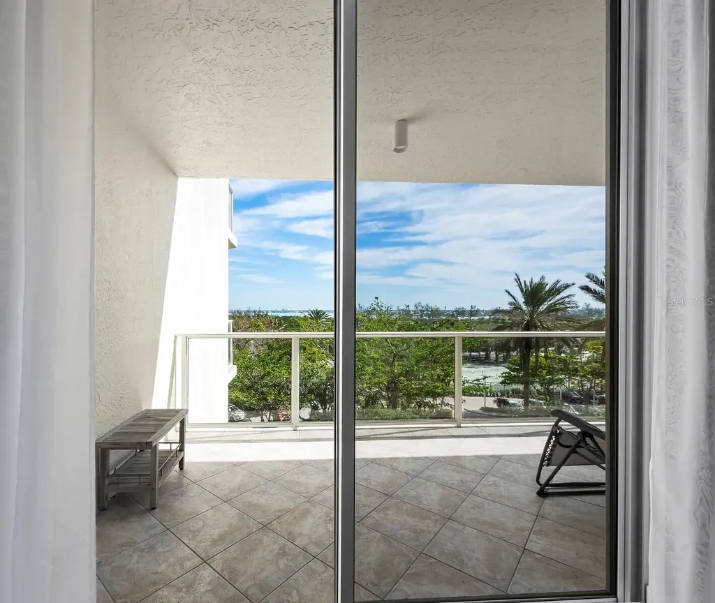 1800 Benjamin Franklin Drive Sarasota FL 34236