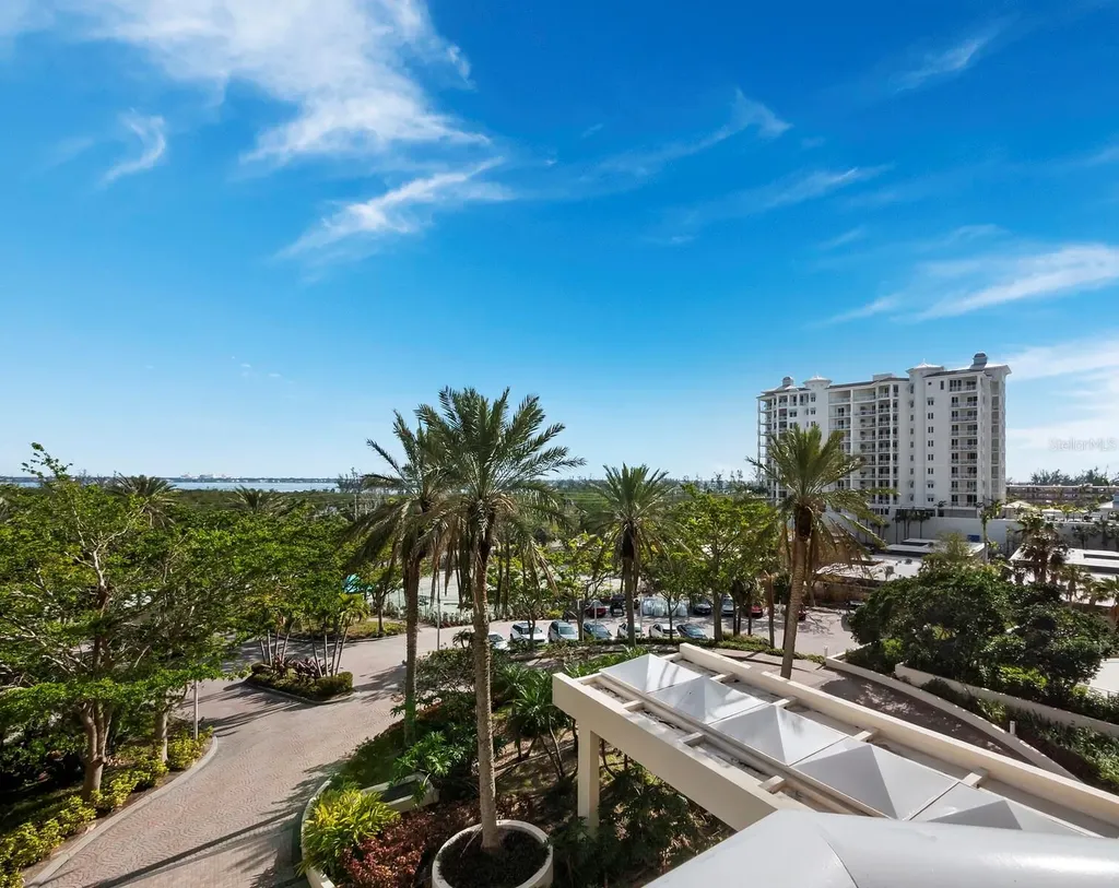 1800 Benjamin Franklin Drive Sarasota FL 34236