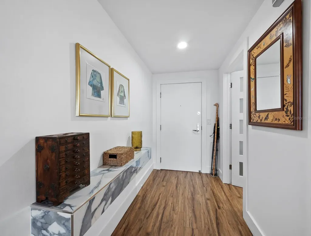 1800 Benjamin Franklin Drive Sarasota FL 34236