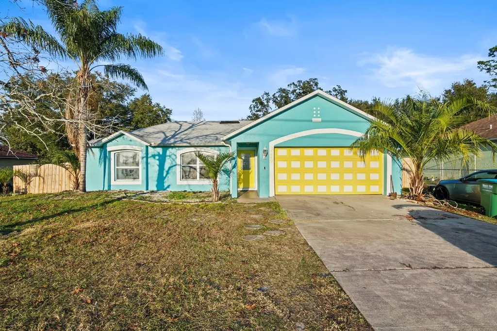 3249 Lake Helen Osteen Road Deltona FL 32738