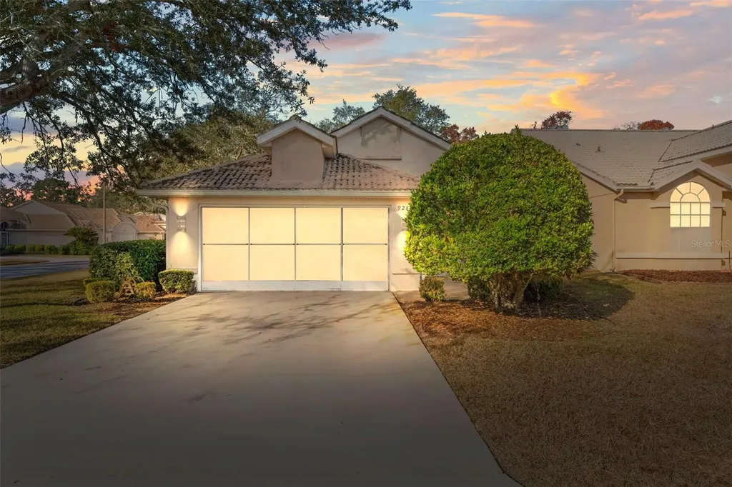 9287 New Orleans Drive Weeki Wachee FL 34613