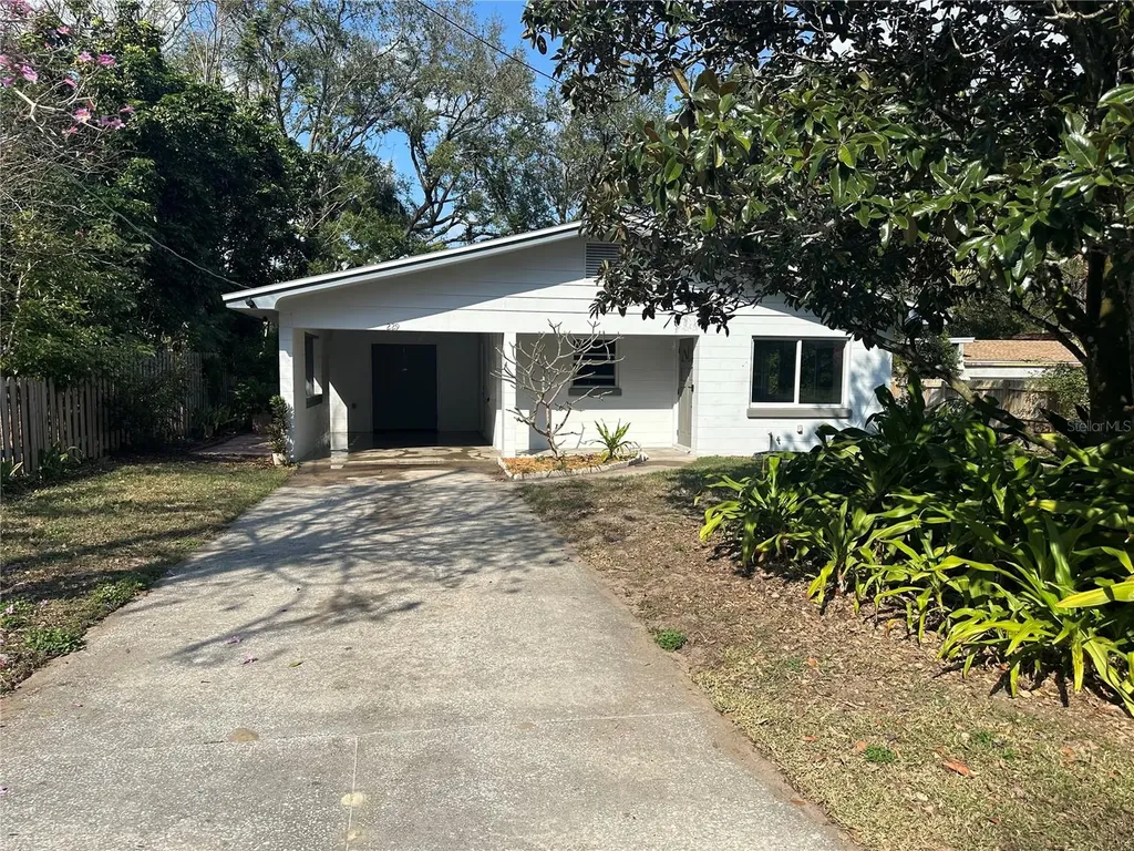 229 Avenue J NE Winter Haven FL 33881