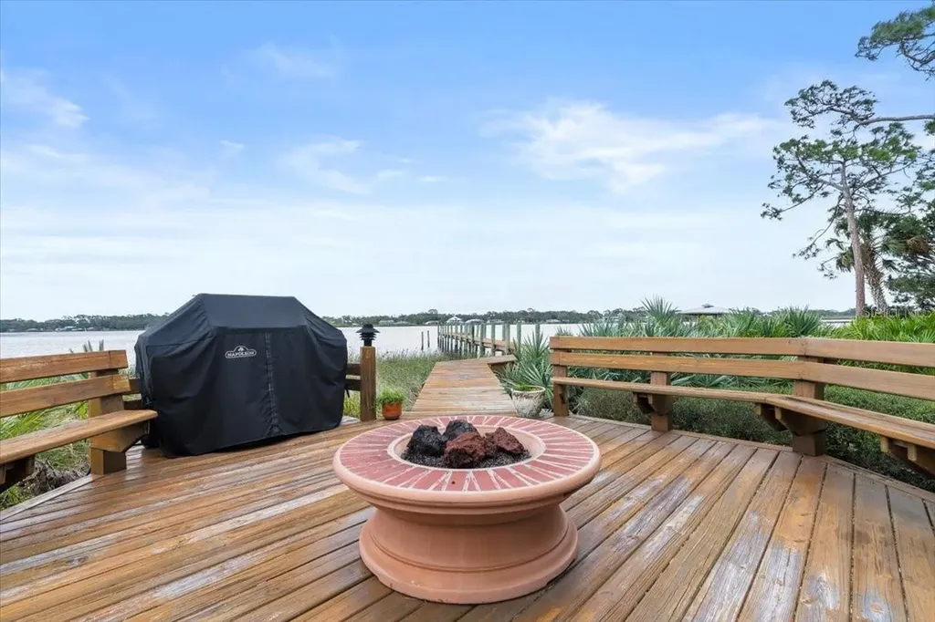 2806 Bay Vista Court New Smyrna Beach FL 32168