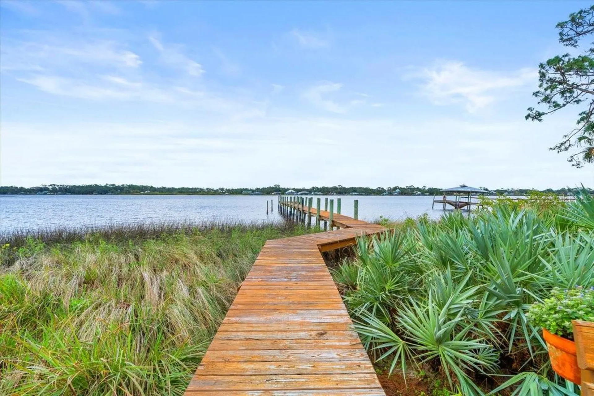 2806 Bay Vista Court New Smyrna Beach FL 32168
