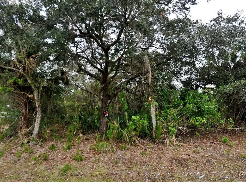 Totem Avenue North Port FL 34291