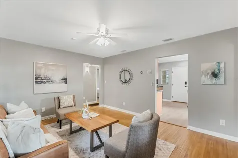 1825 Park Lake Street Orlando FL 32803