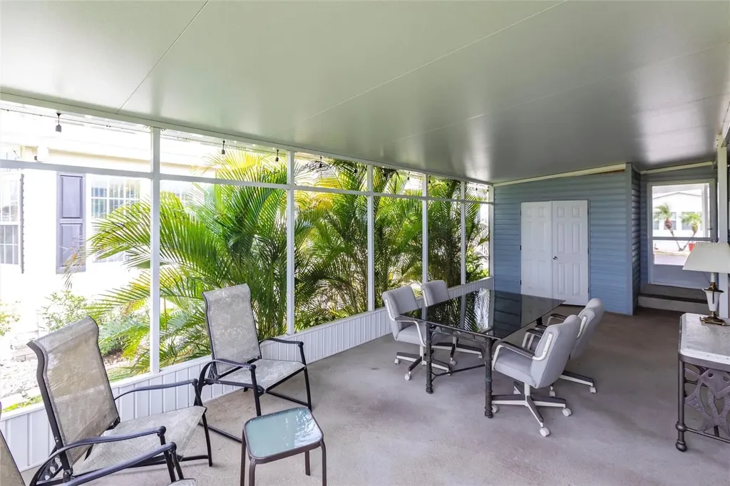 2100 Kings Highway Port Charlotte FL 33980