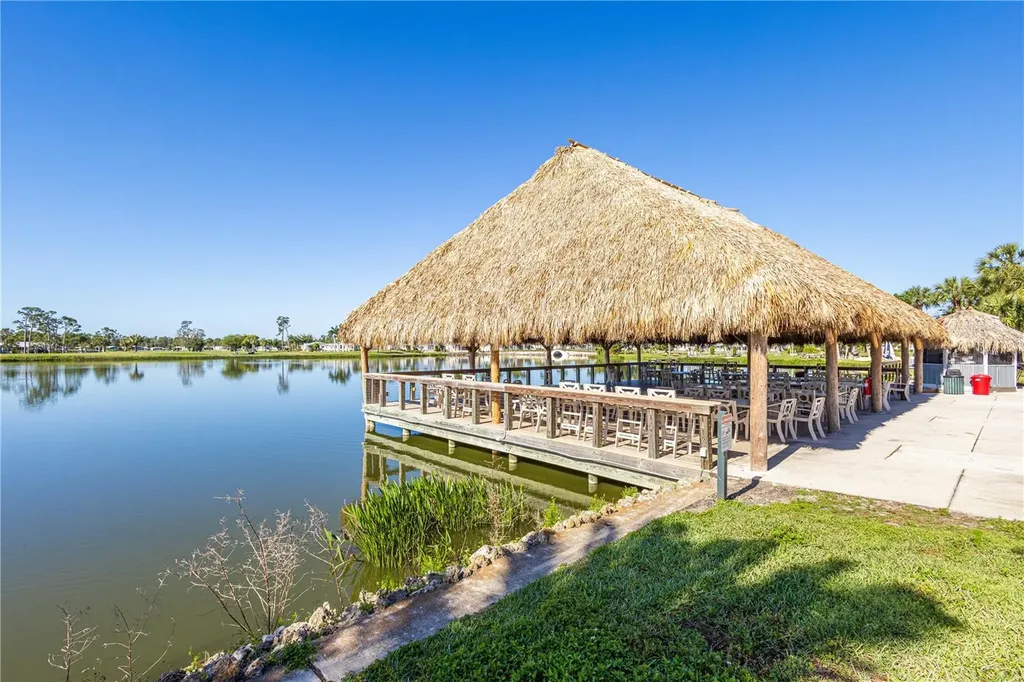 2100 Kings Highway Port Charlotte FL 33980