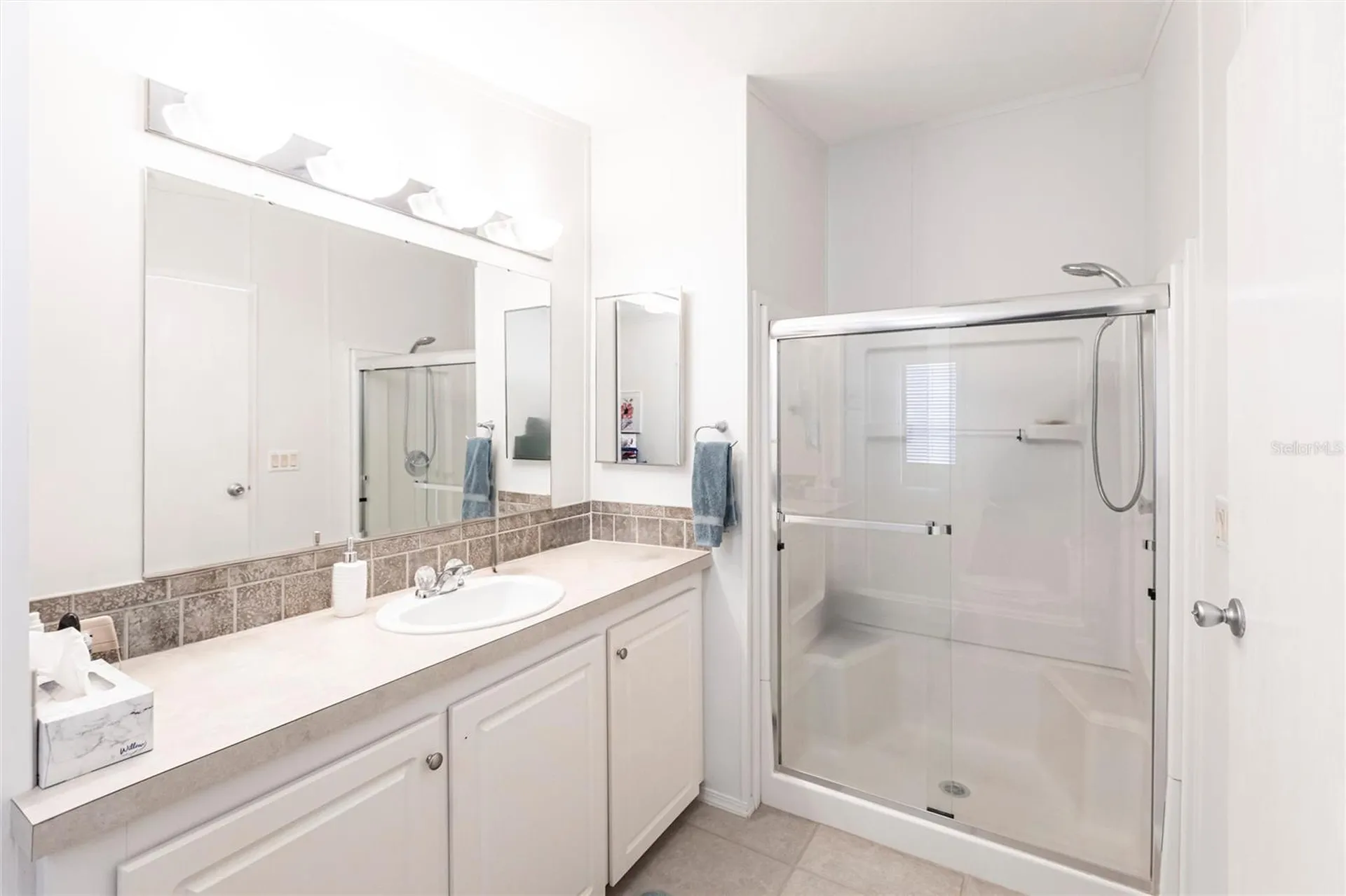 2100 Kings Highway Port Charlotte FL 33980