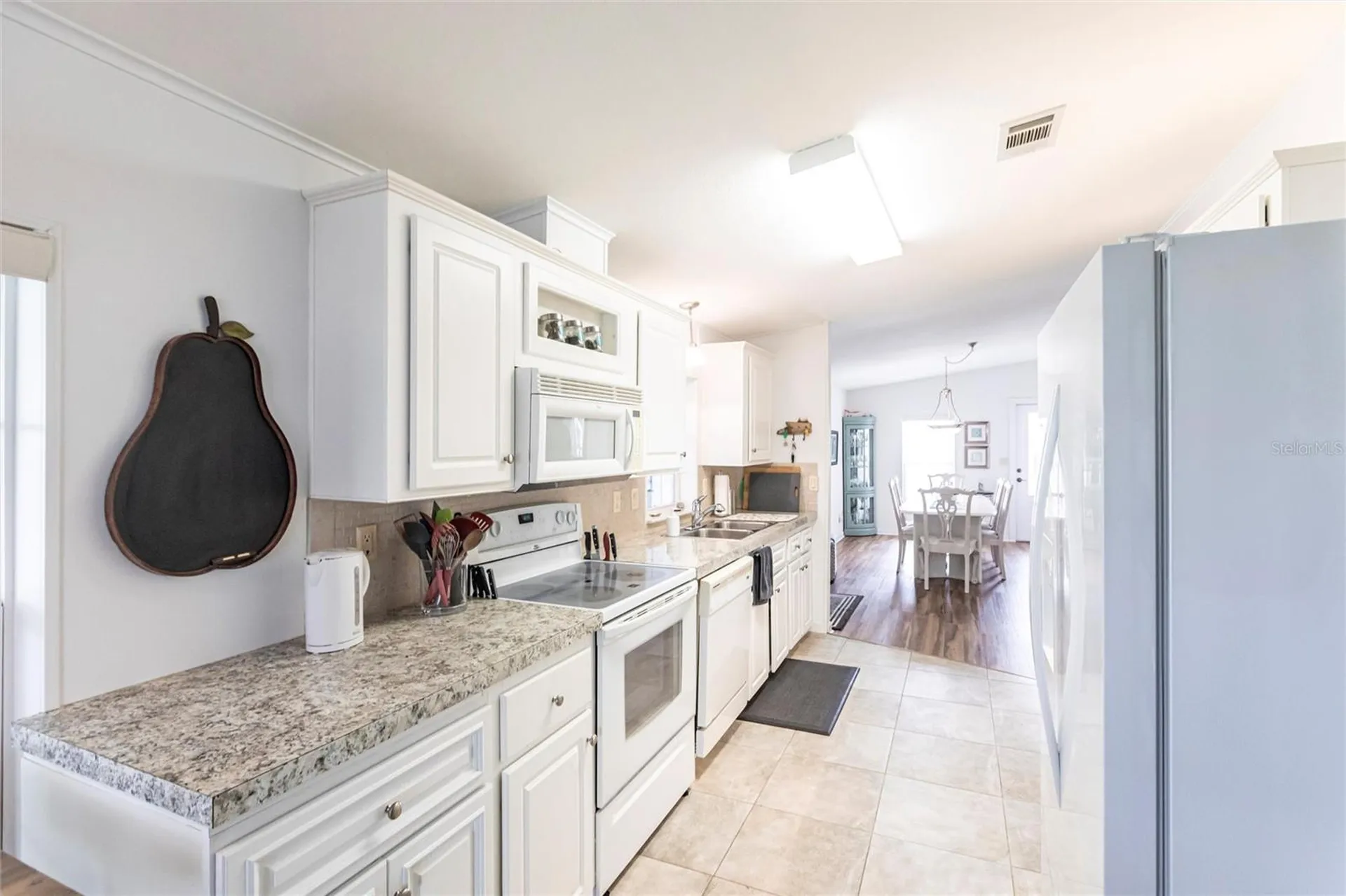 2100 Kings Highway Port Charlotte FL 33980