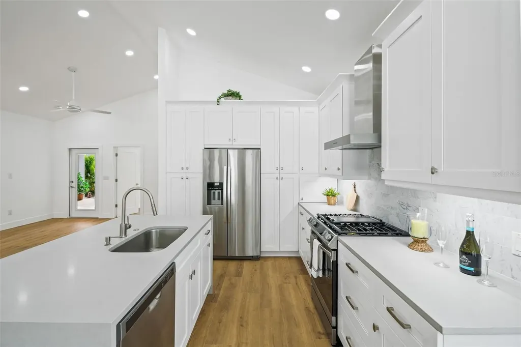 1061 Sedeeva Street Clearwater FL 33755