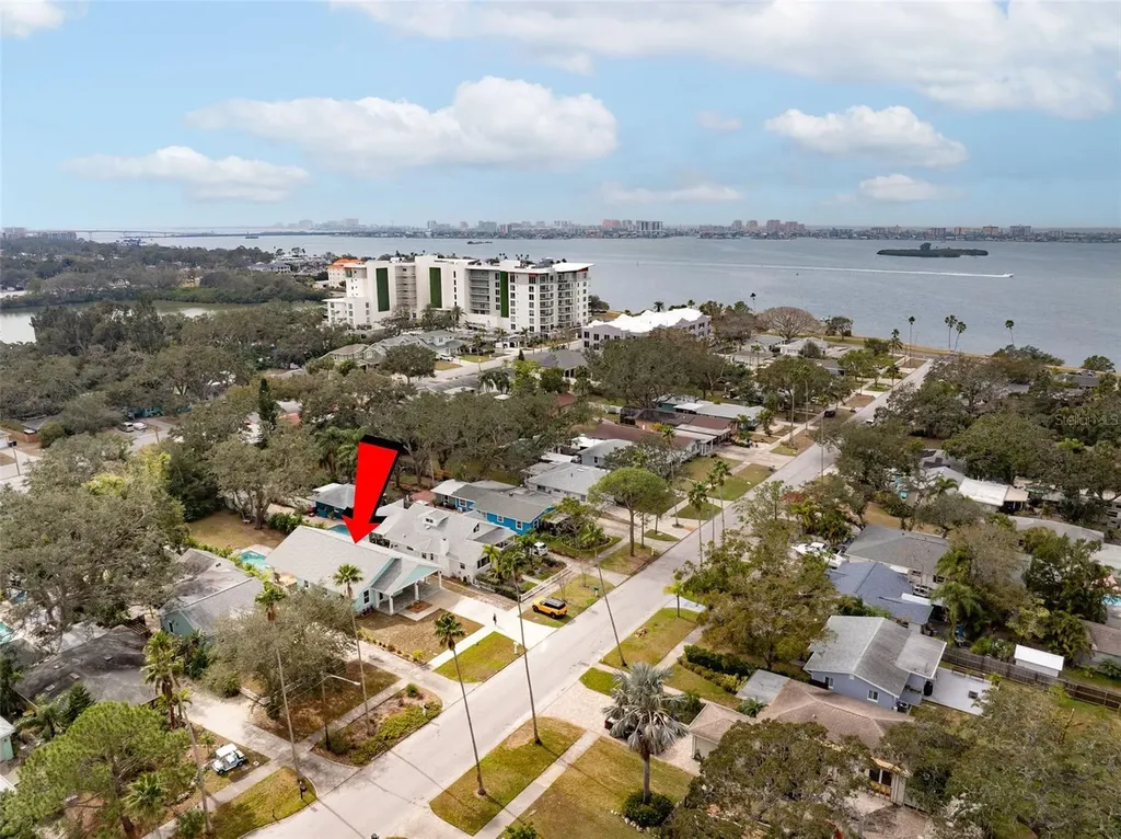 1061 Sedeeva Street Clearwater FL 33755