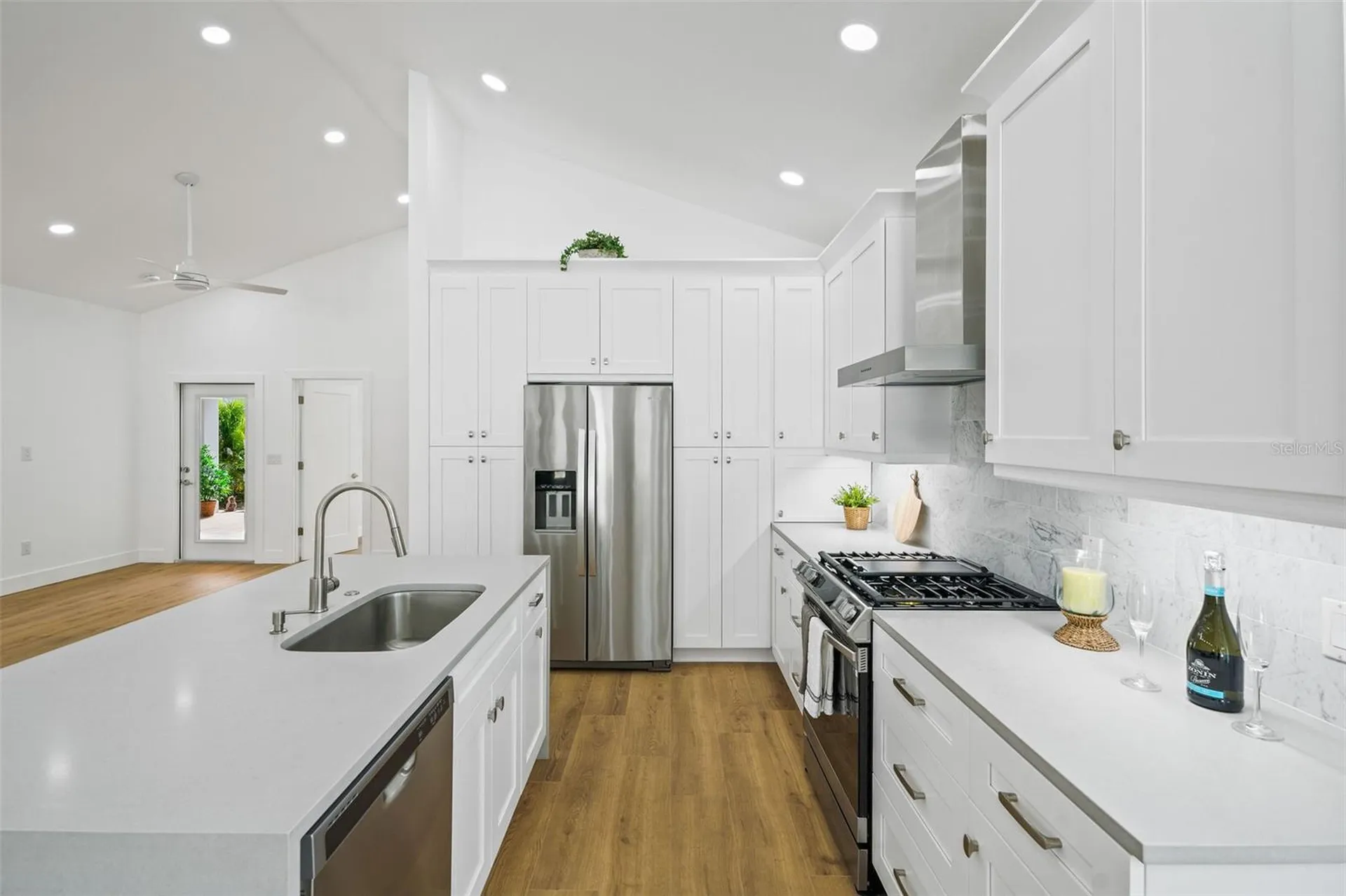 1061 Sedeeva Street Clearwater FL 33755