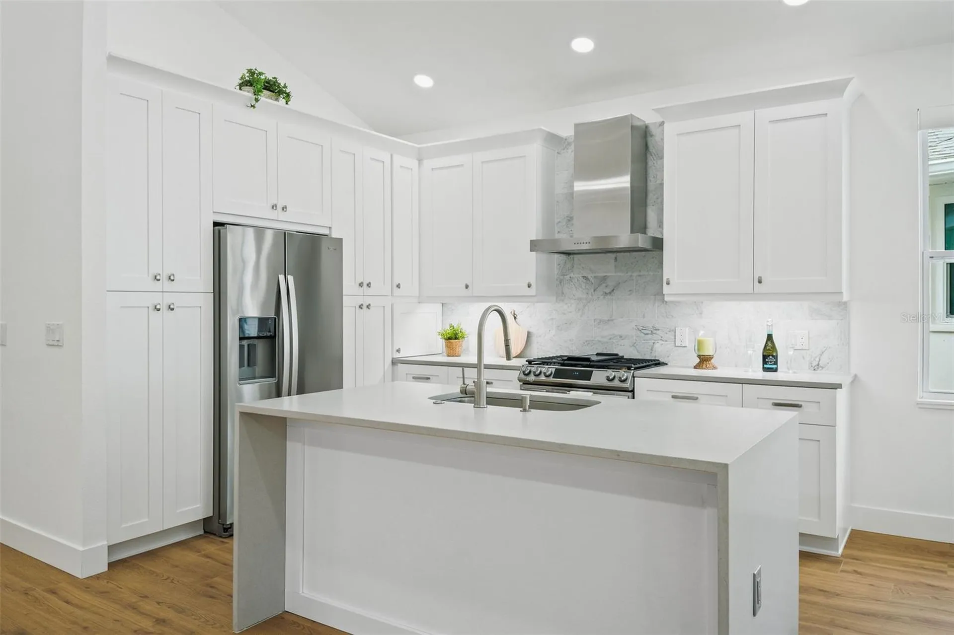 1061 Sedeeva Street Clearwater FL 33755