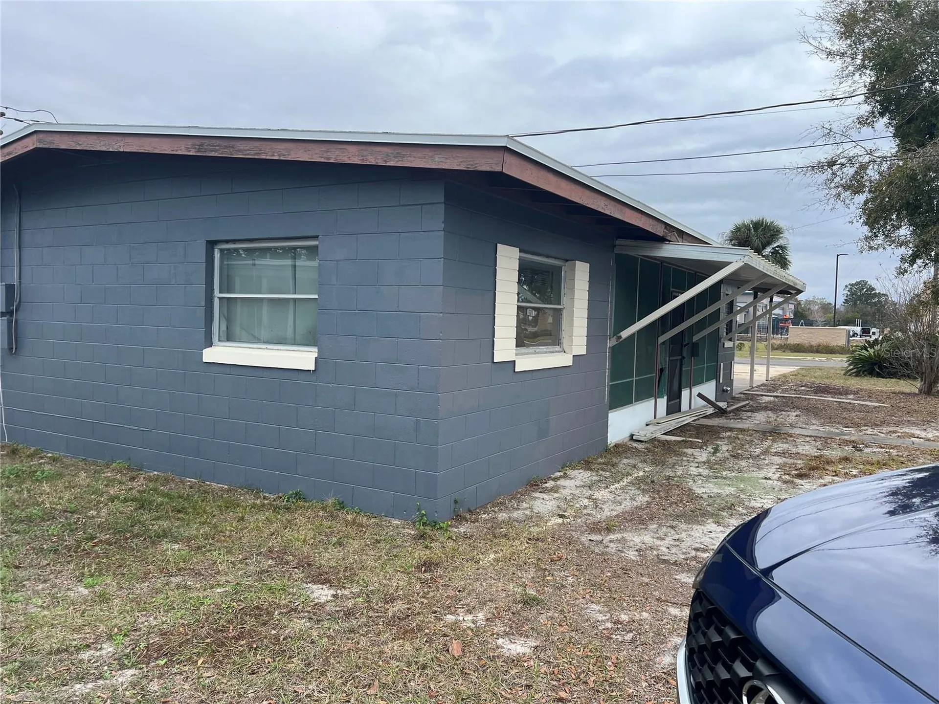 1121 Oakland Drive Tavares FL 32778