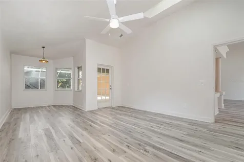 304 Sun Oaks Court Lake Mary FL 32746