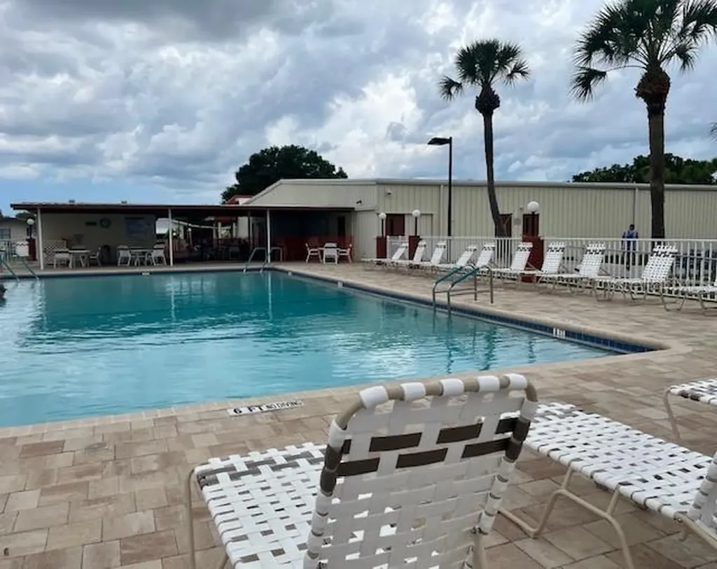 5707 45th Street E Bradenton FL 34203