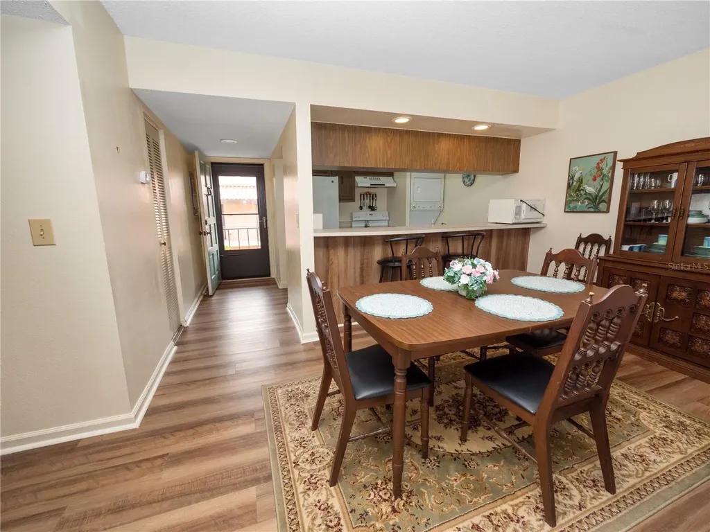 230 La Casa Lake Wales FL 33898