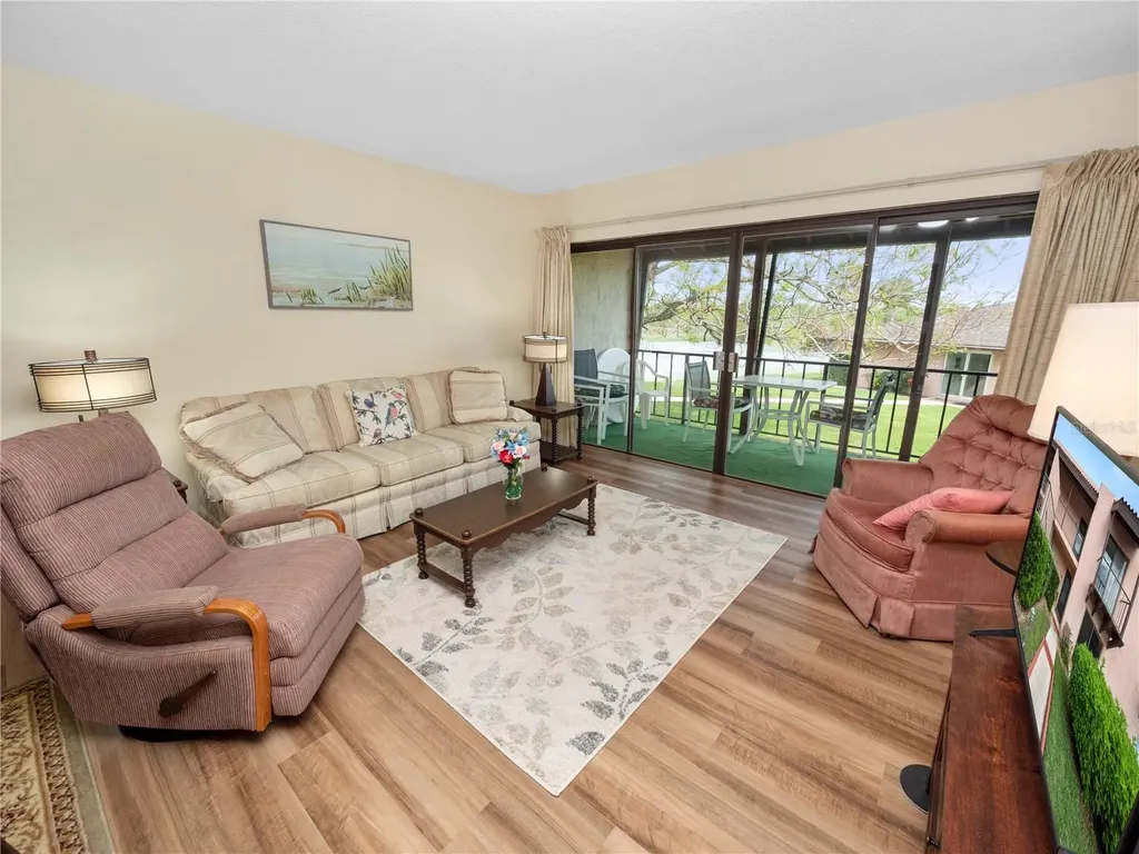 230 La Casa Lake Wales FL 33898