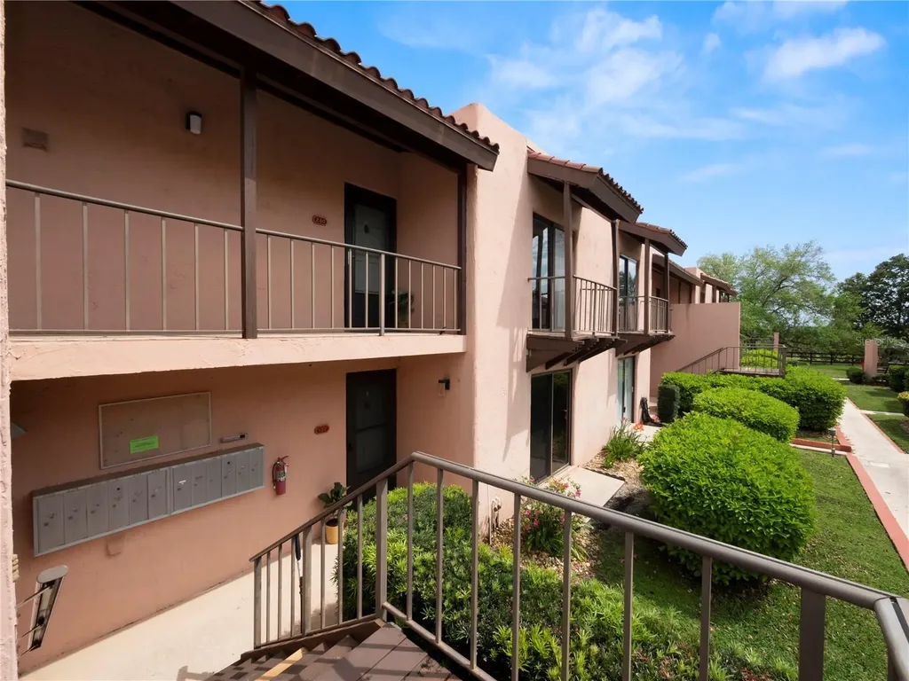 230 La Casa Lake Wales FL 33898