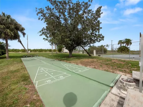 230 La Casa Lake Wales FL 33898