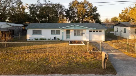 1806 E Alabama Street Plant City FL 33563