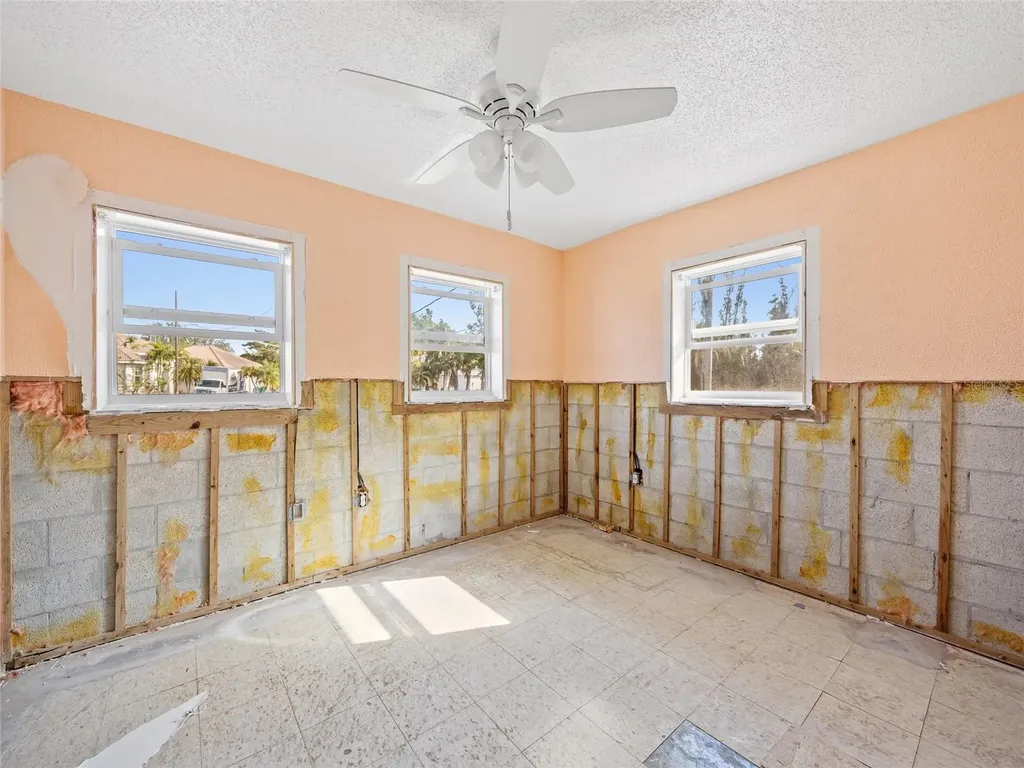 425 Fireball Court Punta Gorda FL 33950