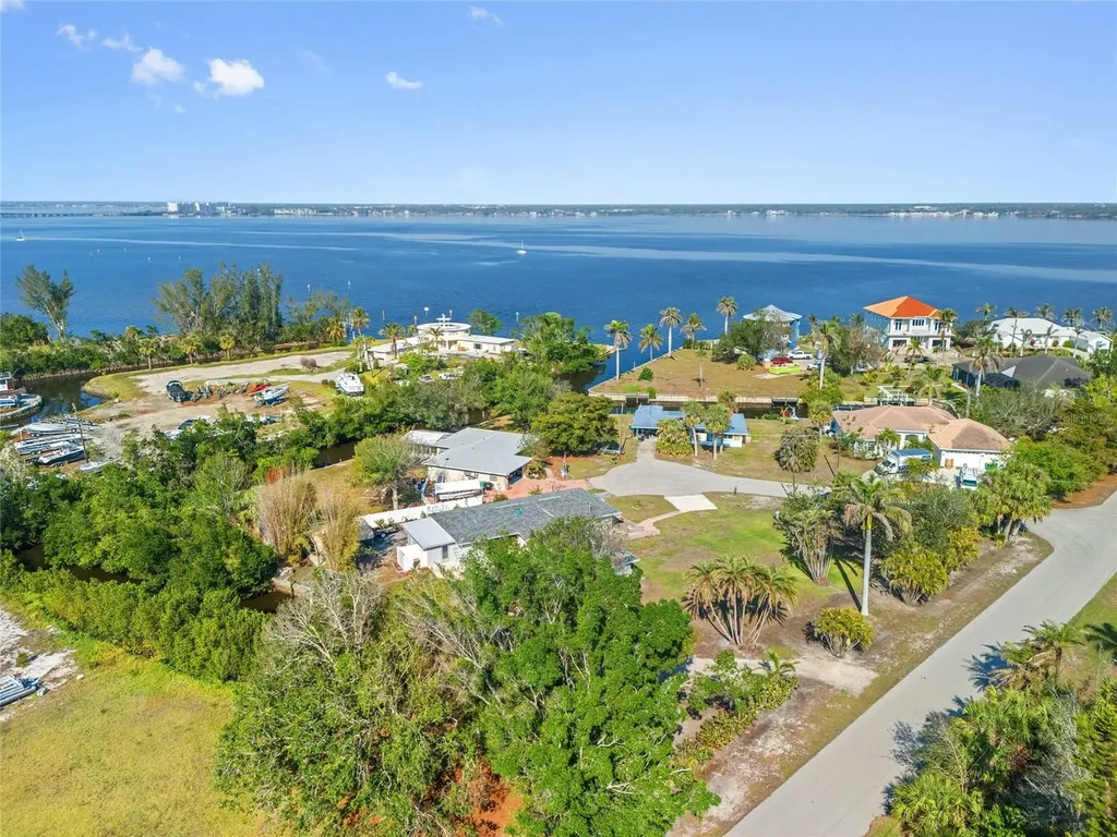 425 Fireball Court Punta Gorda FL 33950