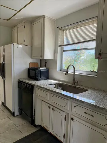 5895 18th Street N St Petersburg FL 33714