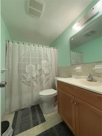 5895 18th Street N St Petersburg FL 33714