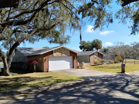 7539 Lake Forest Circle Port Richey FL 34668