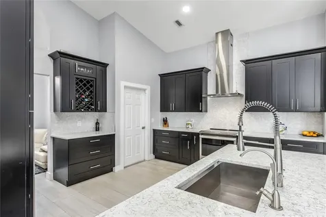 18410 Oriole Street Lutz FL 33558