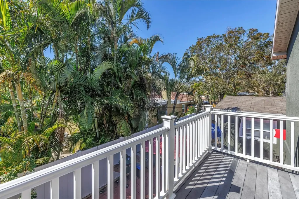 540 Villagrande Avenue S St Petersburg FL 33707