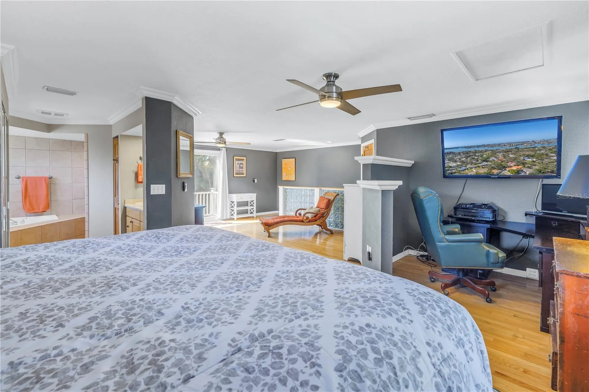540 Villagrande Avenue S St Petersburg FL 33707