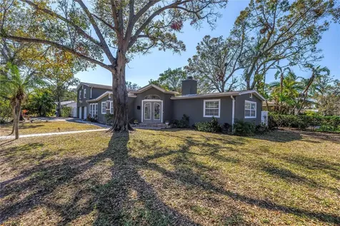 540 Villagrande Avenue S St Petersburg FL 33707
