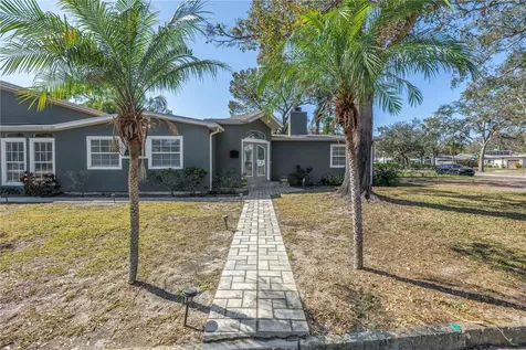 540 Villagrande Avenue S St Petersburg FL 33707