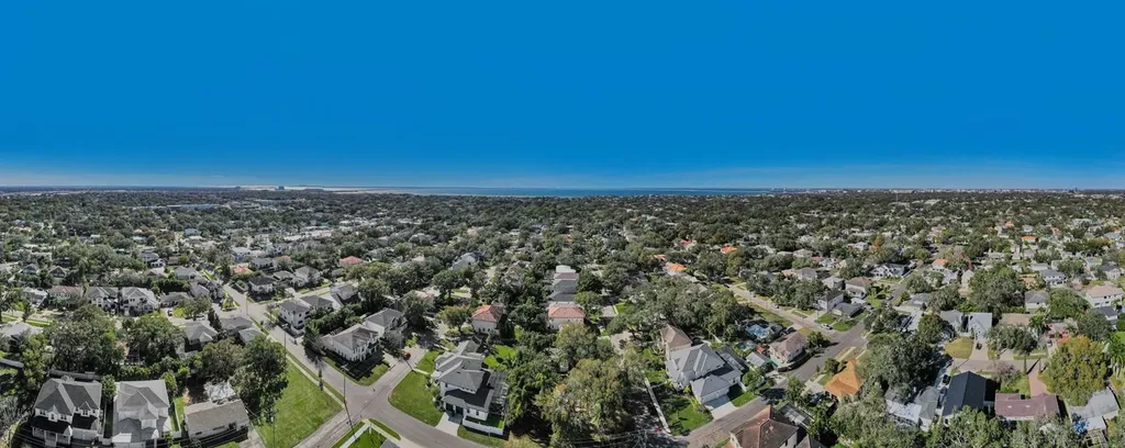 4202 W Leona Street Tampa FL 33629