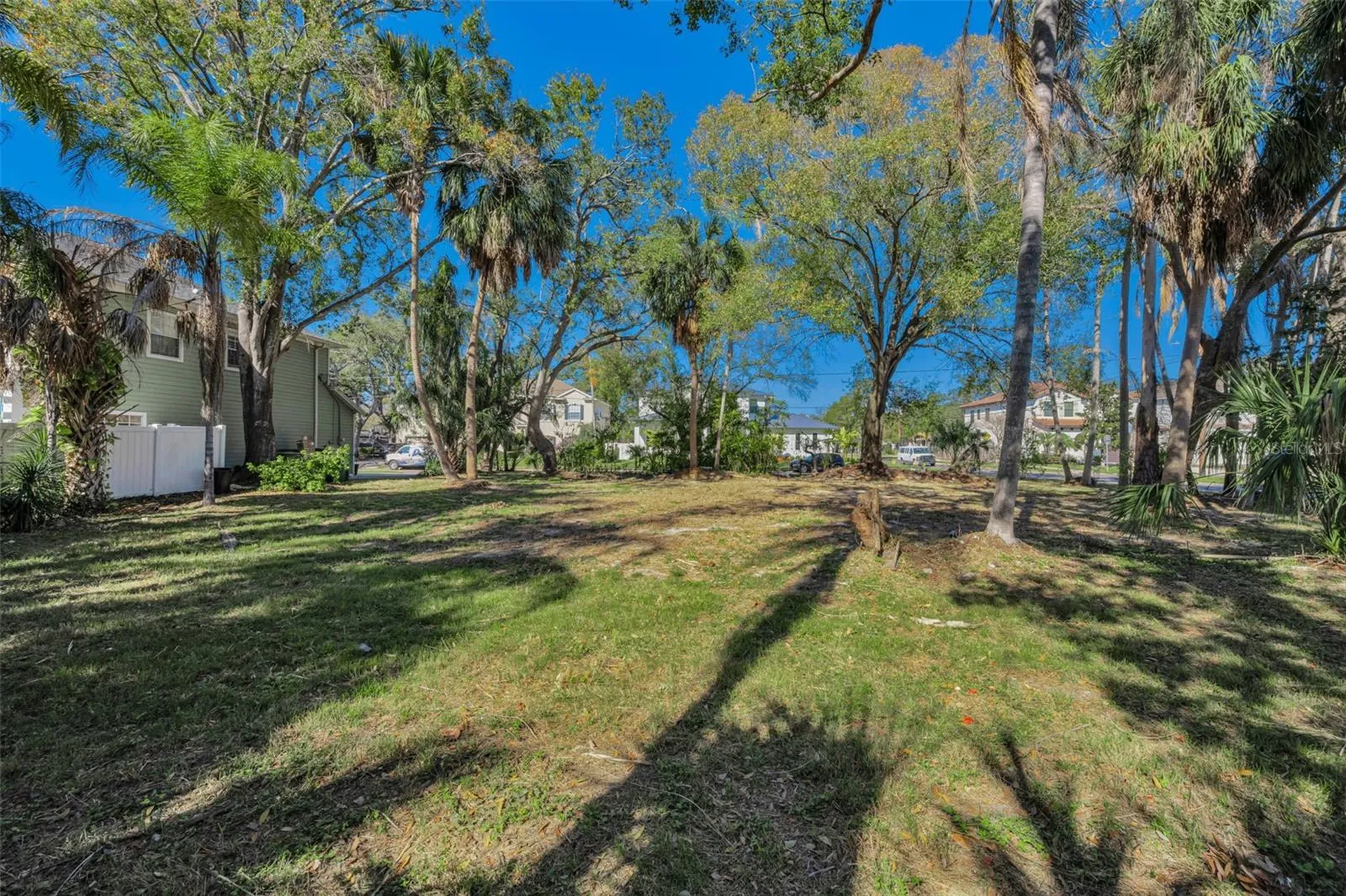 4202 W Leona Street Tampa FL 33629