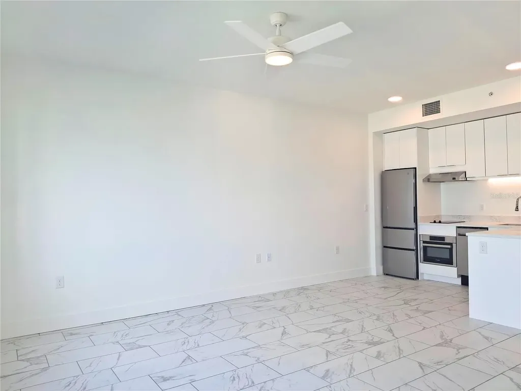 411 E Shore Drive Clearwater Beach FL 33767