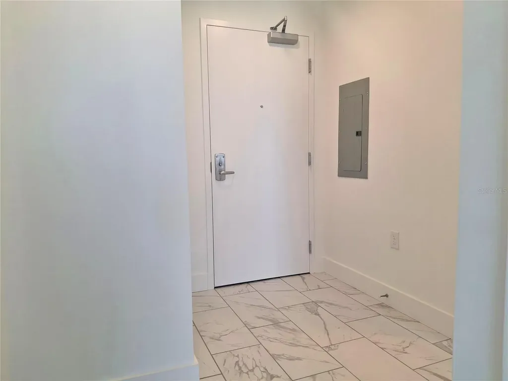 411 E Shore Drive Clearwater Beach FL 33767