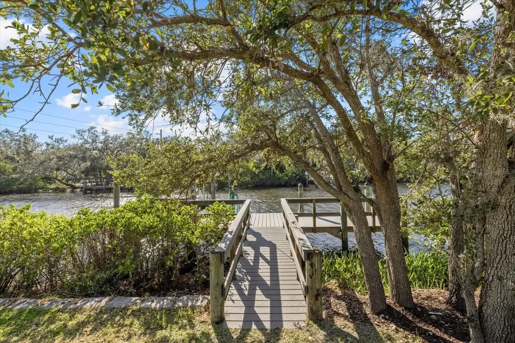 2500 Jamaica Street Sarasota FL 34231