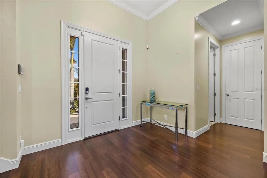 2500 Jamaica Street Sarasota FL 34231